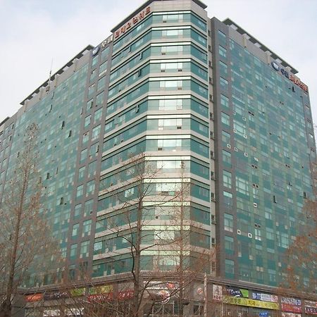 Residence & U Goyang Bagian luar foto