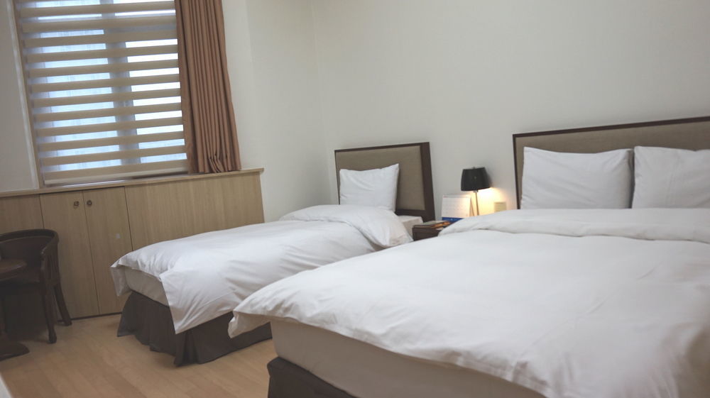Residence & U Goyang Bagian luar foto